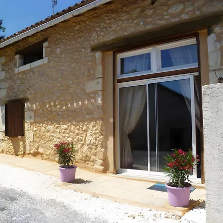 Le Sechoir D'alice בית נופש Saint-Germain-du-Salembre